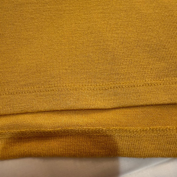 Orvis Golden Yellow Sleeveless Top Size Medium - Picture 4 of 7